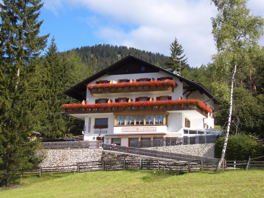 Berggasthof Pension Pfitscher Senale-San Felice Esterno foto